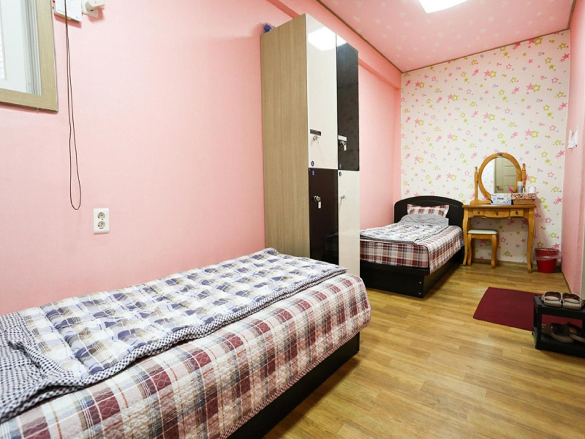 Funstay Inn Guesthouse Pusan Pokoj fotografie